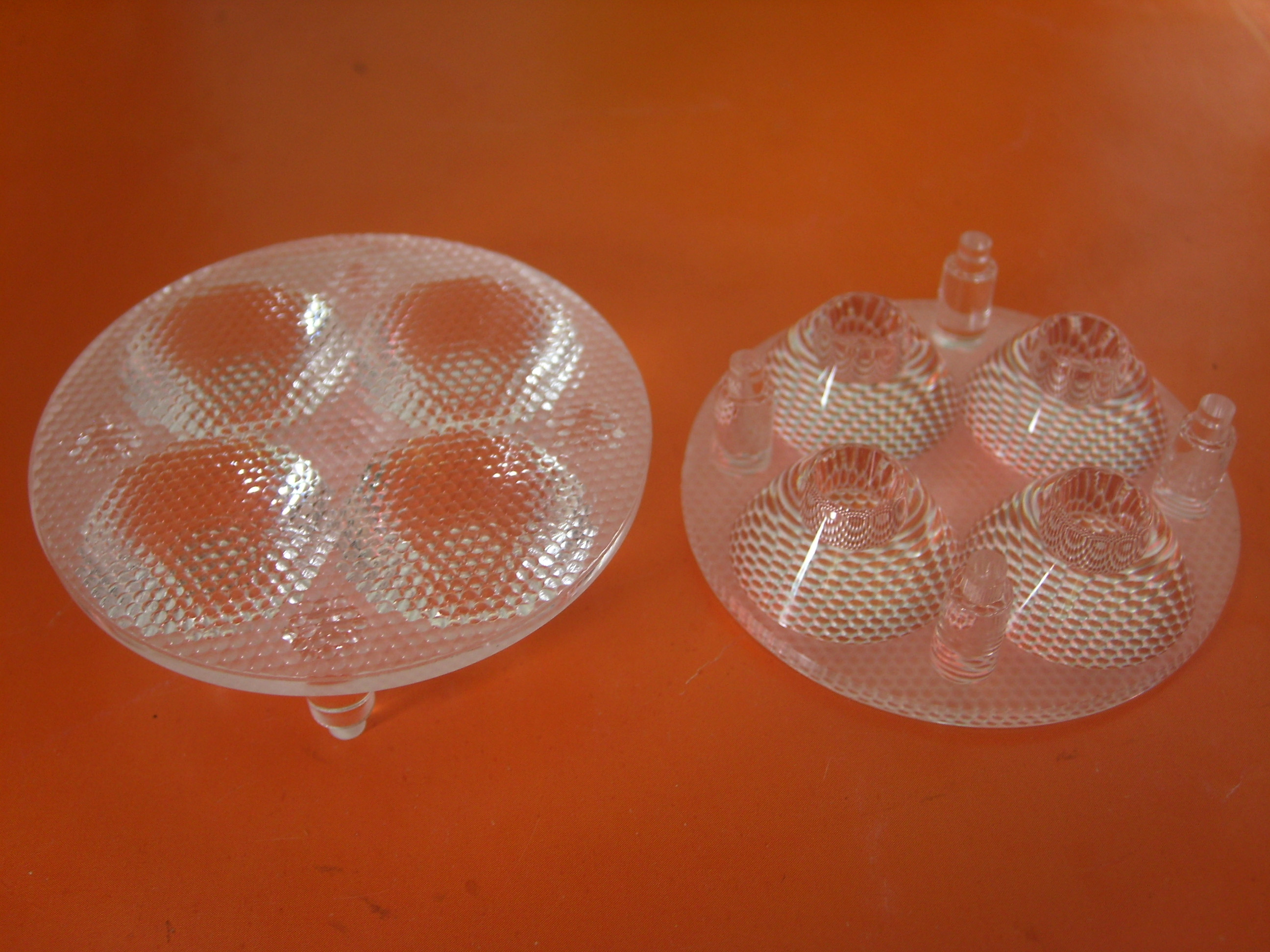 江南(中国)供应带脚连体透镜