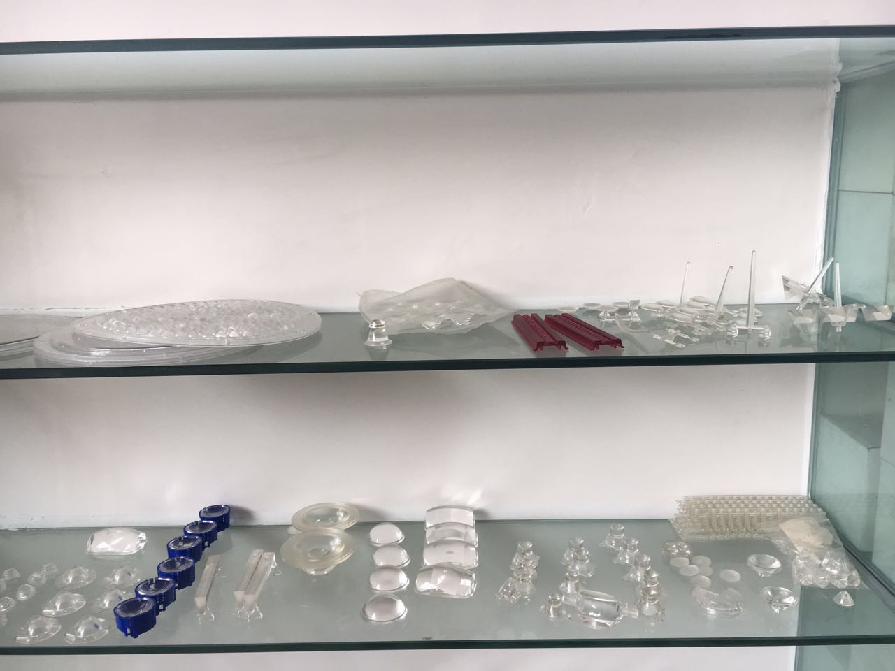 江南(中国)光学透镜展示柜 江南(中国)光学透镜展示柜