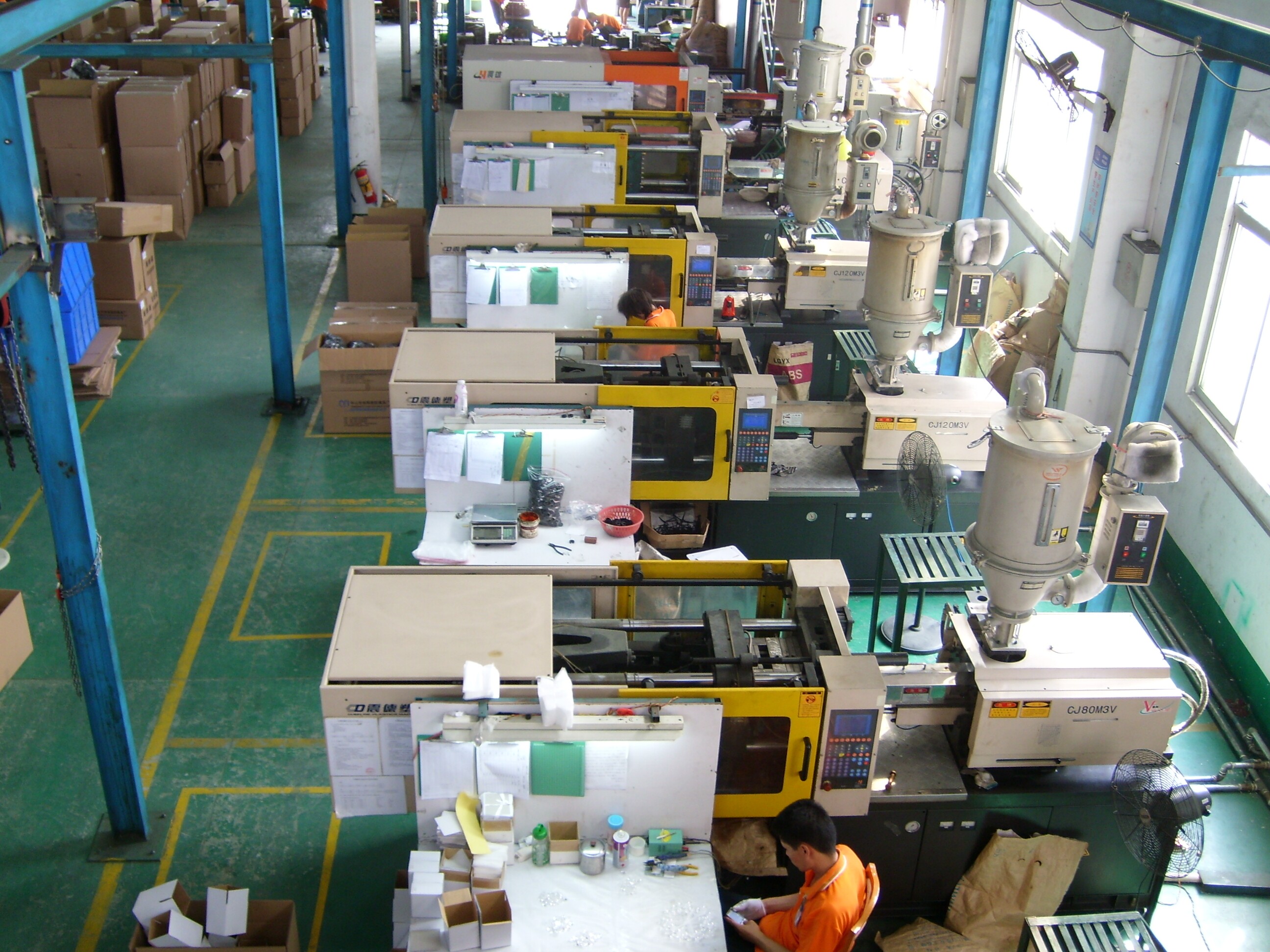 江南(中国)注塑模具