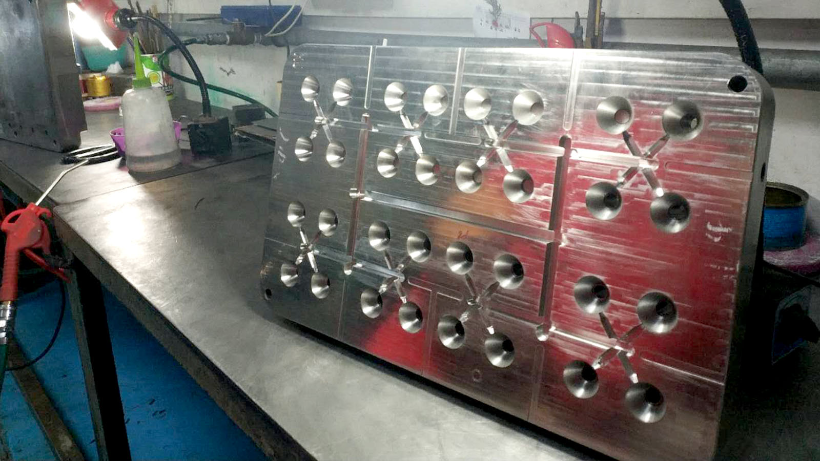 江南(中国)江南注册，光学透镜模具