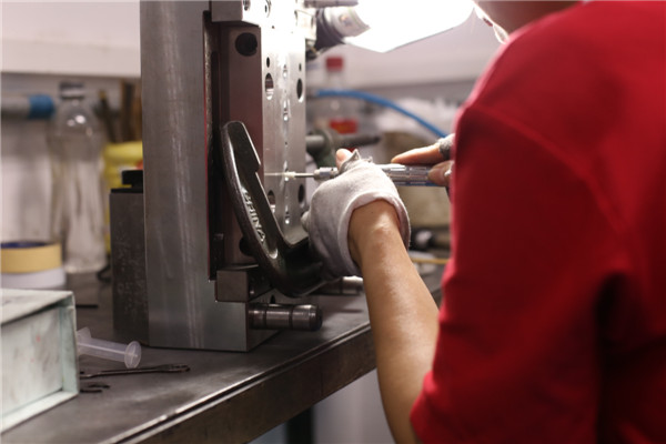 中山市江南(中国)江南注册抛光部展示